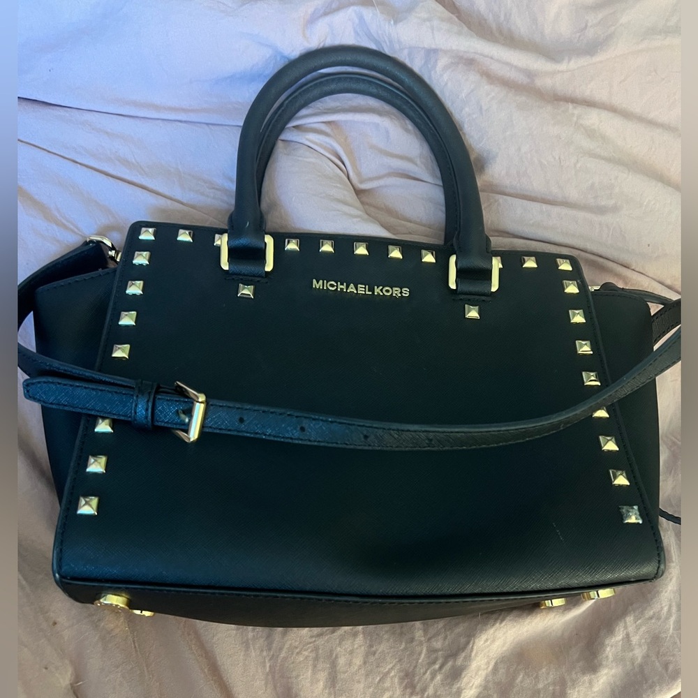Michael Kors medium purse